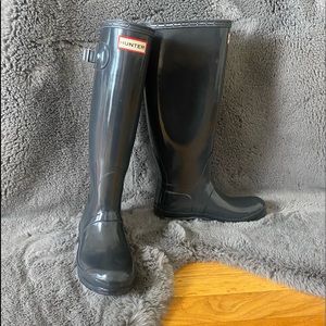 Charcoal Hunter Boots